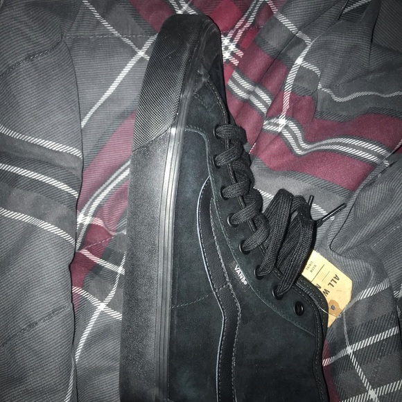 Vans - Picture 8 of 8